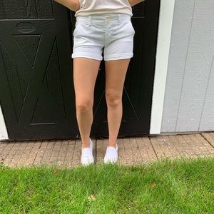 White canvas midi shorts